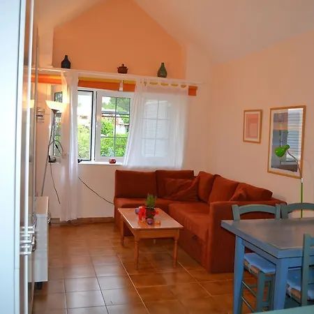 Tunos Appartement *